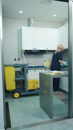 Two Worlds Apart episode 5