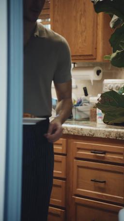 [Doublé] Le Milliardaire Fugitif Devient Mon Marié episode 76