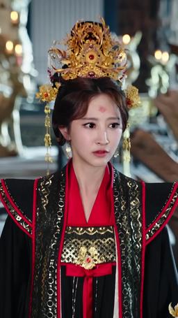 بعد أن طُرد من المملكة، بكت الإمبراطورة ندمًا episode 25