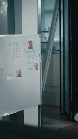 Örtülü Arzular episode 57