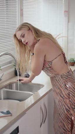 Un Romance de Verano en los Hamptons con el Hermano de Mi BFF episode 21