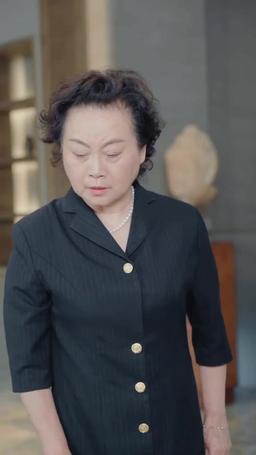 踹翻渣男後，首富千金馬甲藏不住了 episode 79