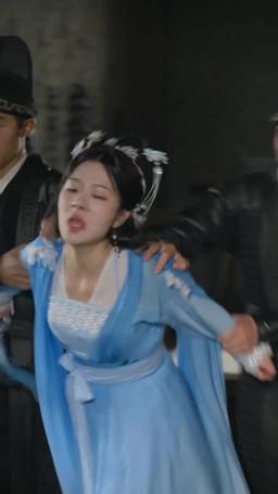 Sultanıma Hâmûşâne Aşk episode 18