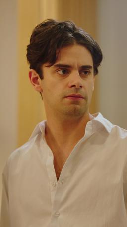 クビになった後、 敵社で逆襲を誓う episode 18