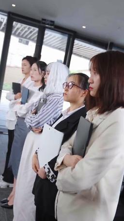 사모님, 대표님이 또 이상해요 episode 6