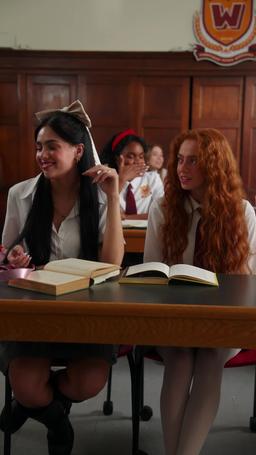 Queen Bee schlägt zurück episode 14