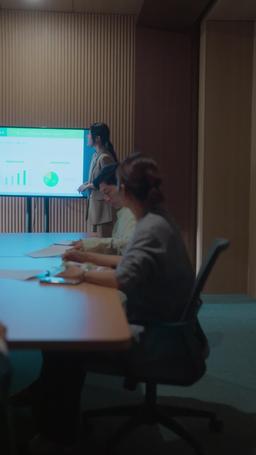 A Couple Who Got Married First episode 52