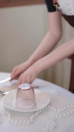 Vendetta e grazia: la moglie adorata del milionario episode 33