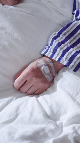 Corazón Roto, Amor Perdido episode 12