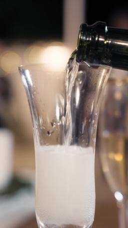 Bajo la Máscara de Mi Esposo CEO episode 54