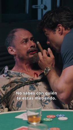 Bajo la Máscara de Mi Esposo CEO episode 28