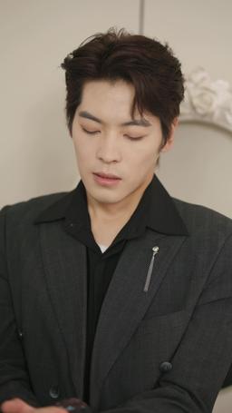 Corazón Roto, Amor Perdido episode 24