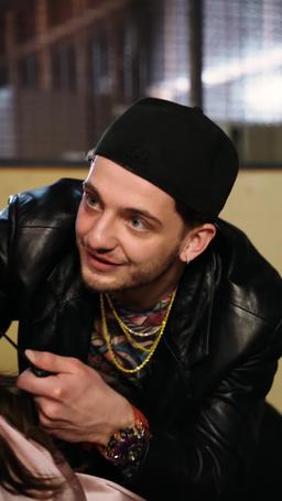 Cinta Terlarang Sang Bujangan Kaya episode 61