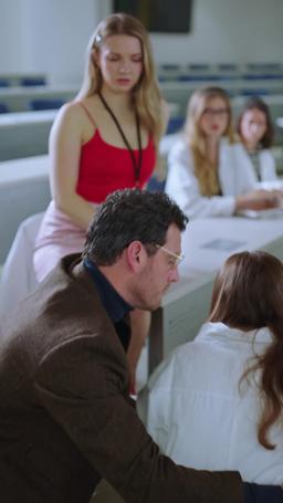 Embarazada del Padre Profesor de Mi Ex episode 15