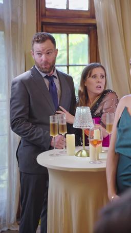 Coras Geheimnis: Dein Blut, mein Baby? episode 44