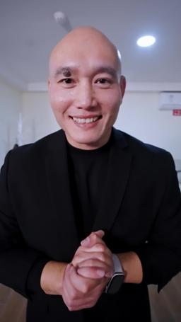 Oddio! La Moglie Della Superstar Lavora Qui episode 28