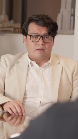 El Escort que Conocí en París episode 42