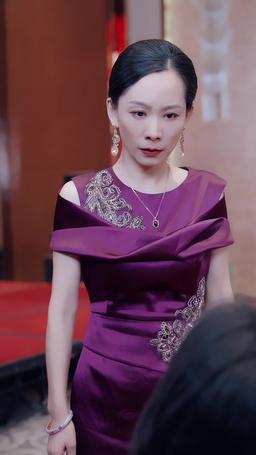 親媽壽宴上女兒美颯全場 episode 27