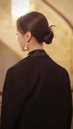 [Dubbing] Brzemienna, słodka żona rozpieszczana przez bogatego męża. episode 60