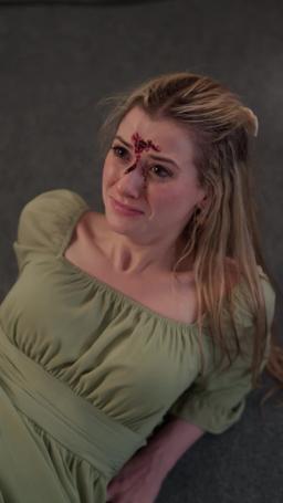 Menemani Dokter Miliader Kejam episode 25