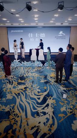 十年の愛は、幼馴染との一瞬に及ばない episode 47