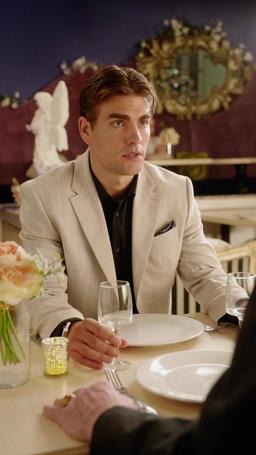 The Nurse's Secret Marriage Full Episodes | ReelShort