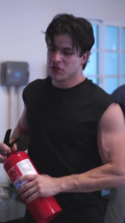 La bestia encadenada episode 54