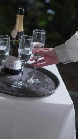 Gökten İnmiş Melek episode 26