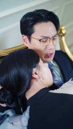 Avvinghiati alla mia mamma forzuta episode 12