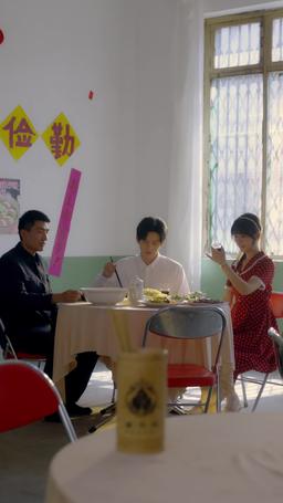 [مدبلج] شريرة السبعينيات وعائلة لا تُقهر episode 38