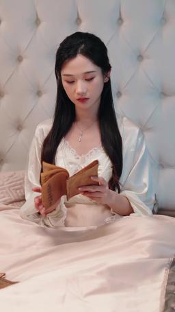 Reborn to Make Him Fall episode 6