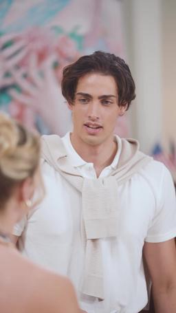 Un Romance de Verano en los Hamptons con el Hermano de Mi BFF episode 14