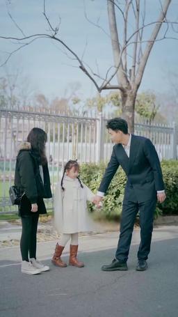 離婚後我被五個哥哥寵上天 episode 74