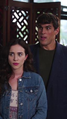 Encontrei Um Marido Bilionário E Sem-Teto Para o Natal episode 28