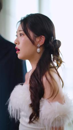 [dublado] Amor Após o Renascimento: Mimada pelo Tio do Meu Marido episode 66