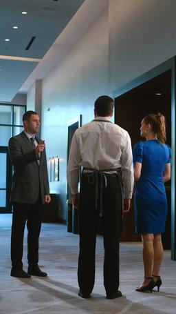 La boss affronta i bulli di Las Vegas! episode 72