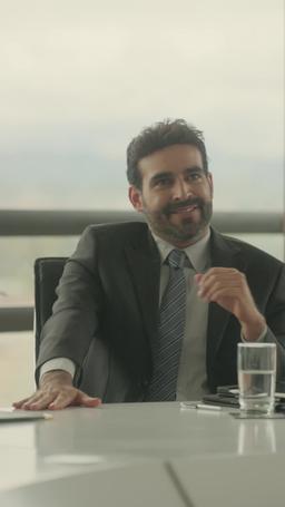 Milyarder Kocam Eski Mahkûm episode 52