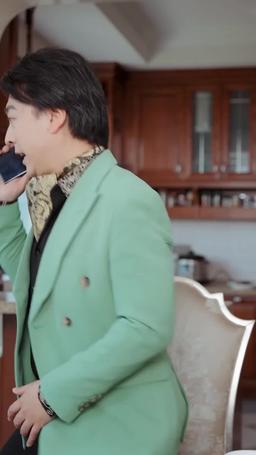 巔峰丐婿從被美女姐姐撿回家開始 episode 52