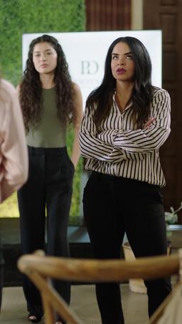 ¡Atrás! Soy la Verdadera Señora CEO episode 49