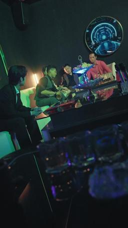 女王の帰還 世界を失っても君を episode 43