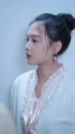 Die Vertragsliebhaberin des Milliardärs episode 23