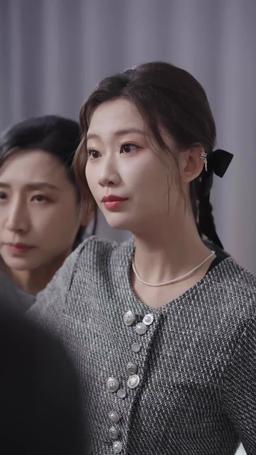 أصبحت الفتاة السمينة جميلة وقوية بعد أن ارتبطت بالنظام episode 65