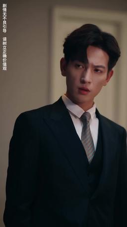 Reborn to Make Him Fall episode 2