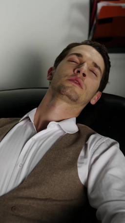 Mama, Sing Me a Lullaby episode 8