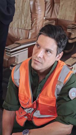 The Hidden Billionaire in First Class episode 7