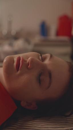 La tata ex detenuta e il papà single miliardario episode 2