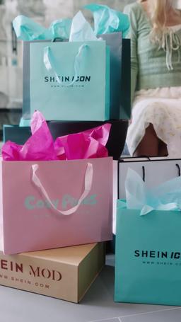 Il padre miliardario e senzatetto di mia figlia episode 37