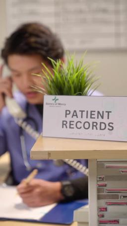 엄마가 돌아오길 바라는  쌍둥이 CEO episode 55