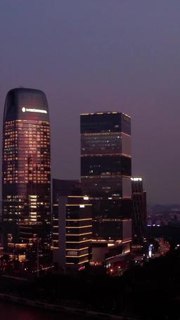 Zengin Ablam Arkamda episode 16