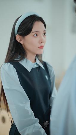 死後才知，我竟是京圈太子白月光 episode 17